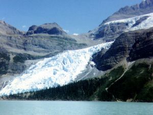 Berg Lake behind Mount Robson